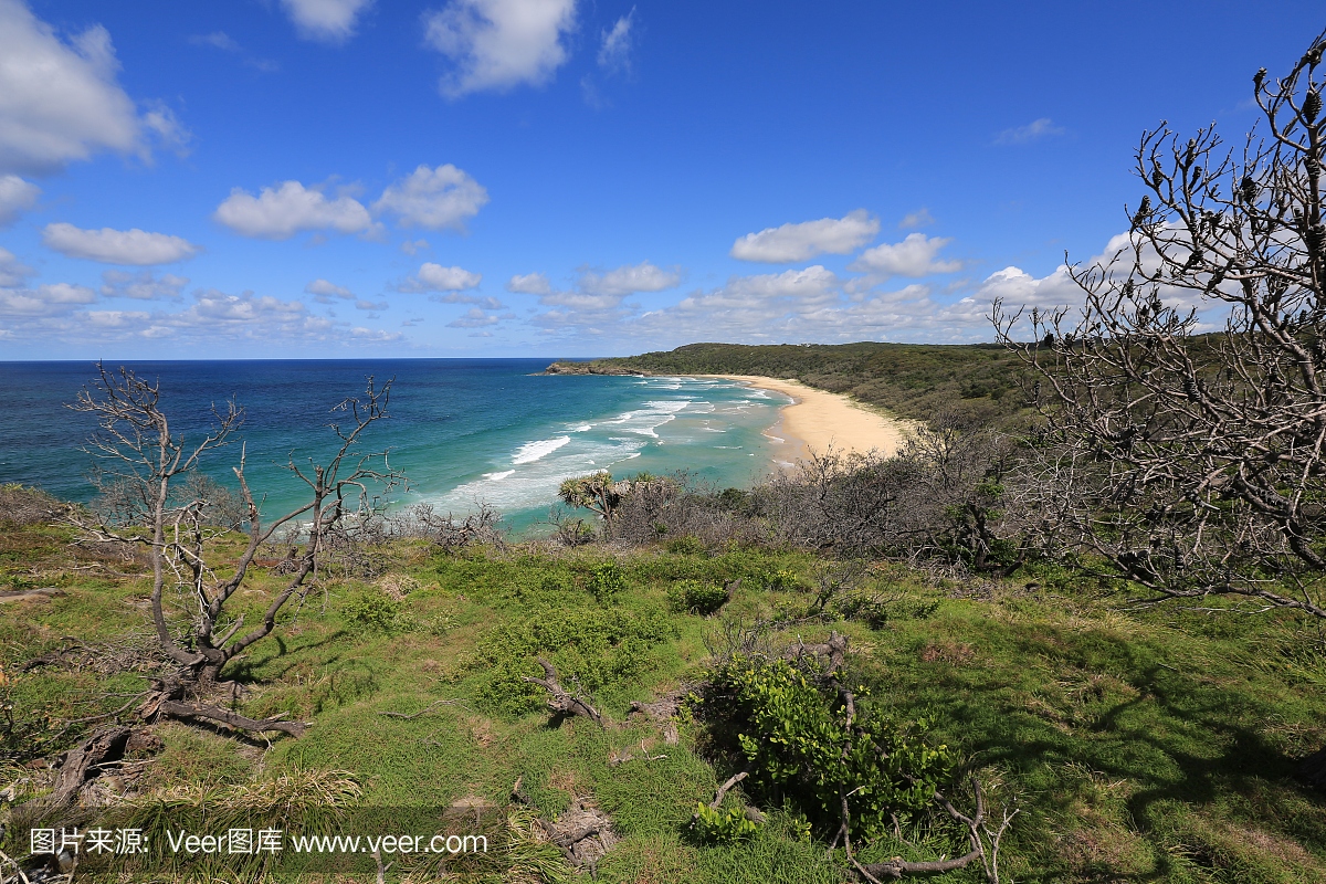 Alexandria Bay in Noosa National Park on the S