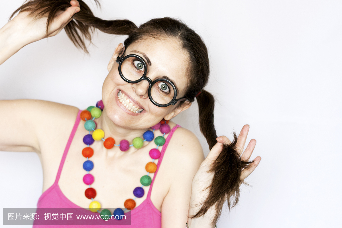 人,白色背景,中年人,西班牙和葡萄牙人