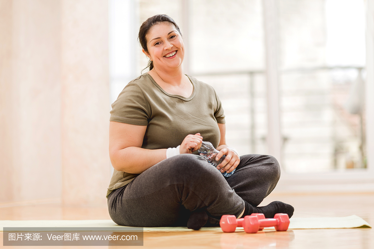 超重,大胖子,大块头,肥硕