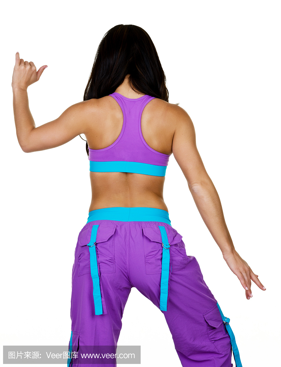 有氧踏板操,有氧健美踏板运动,踏板健美操,有氧踏板健美班