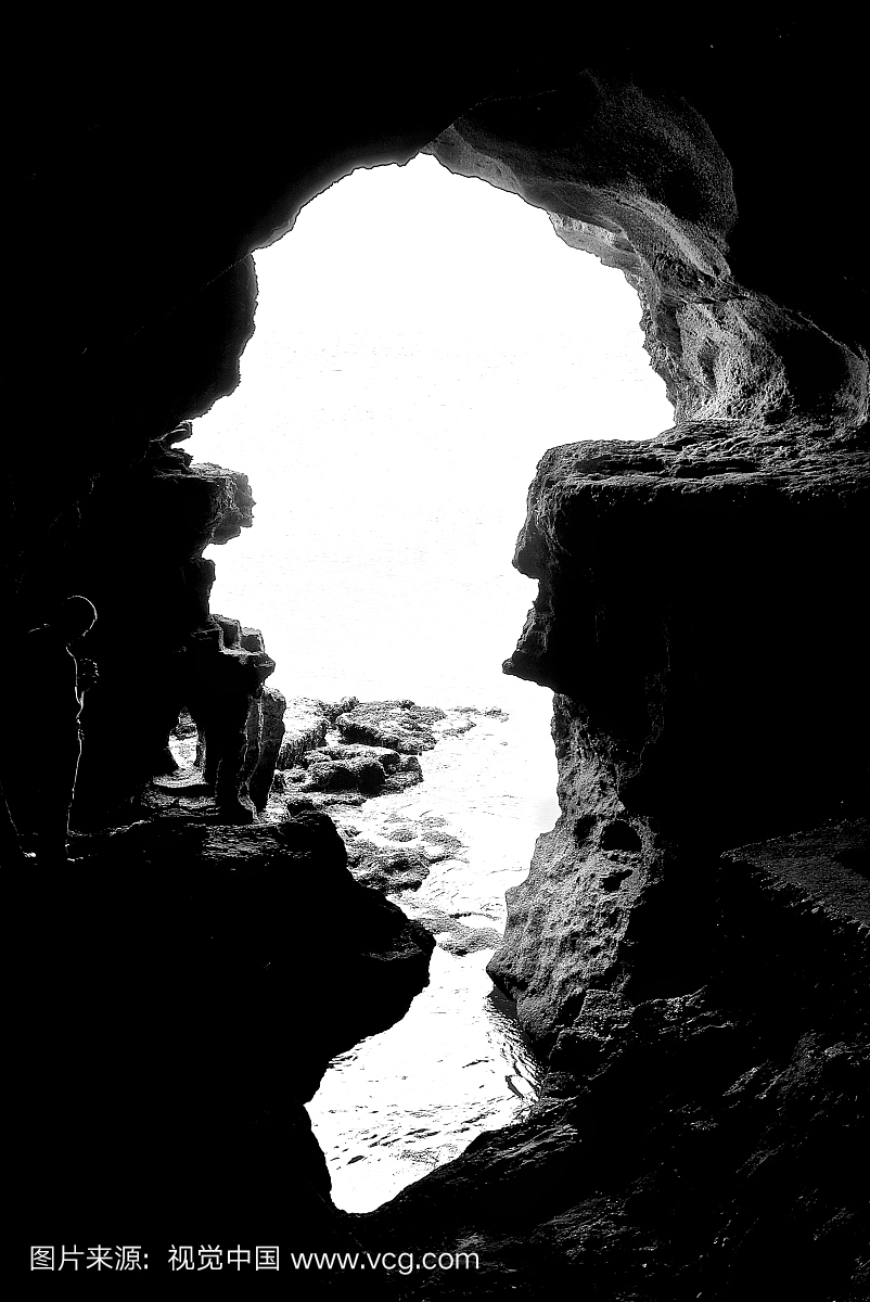 丹吉尔,第五十五届格莱美奖,白人,洞穴