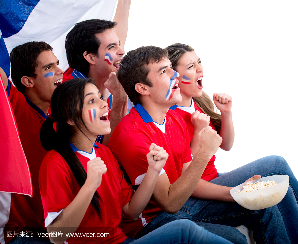 智利足球迷看游戏