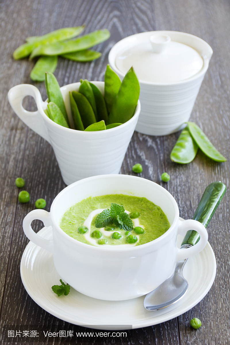 炖汤青年青豌豆。