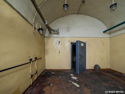 ия Тоннели да рельсы К э ия Тоннели да рельсы К э