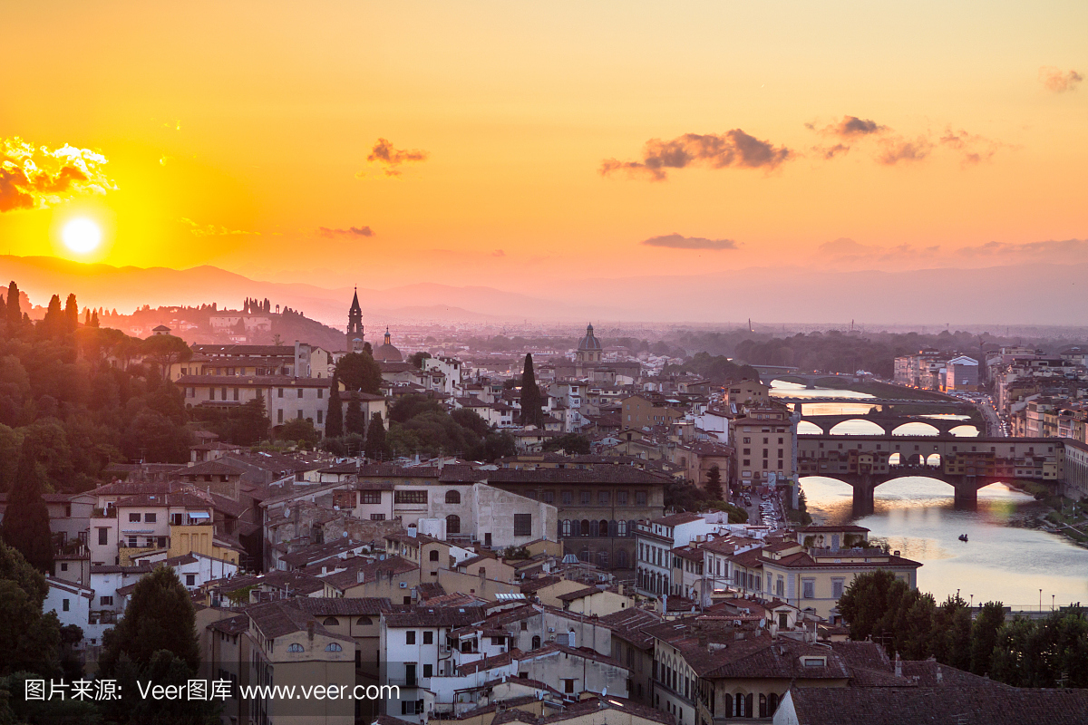 佛罗伦萨在日落,意大利的视图