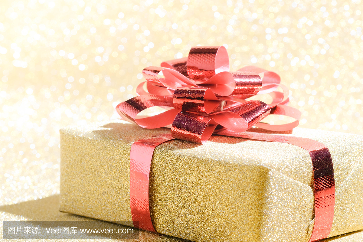 礼品盒圣诞节和新年快乐与滤镜效果复古怀旧风