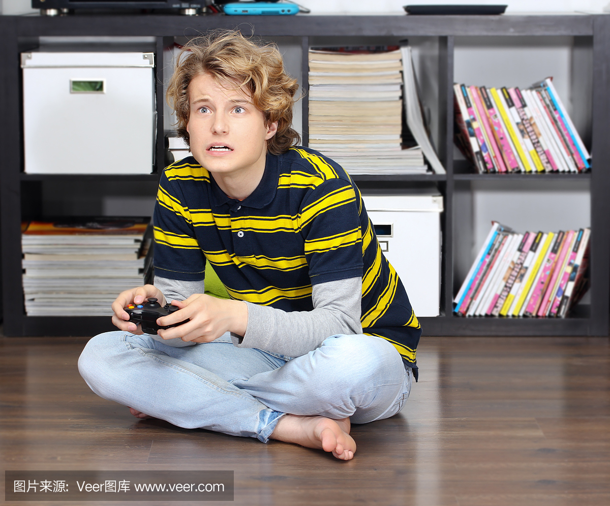 掌上电子游戏,gameboy游戏机,手掌游戏机,掌上