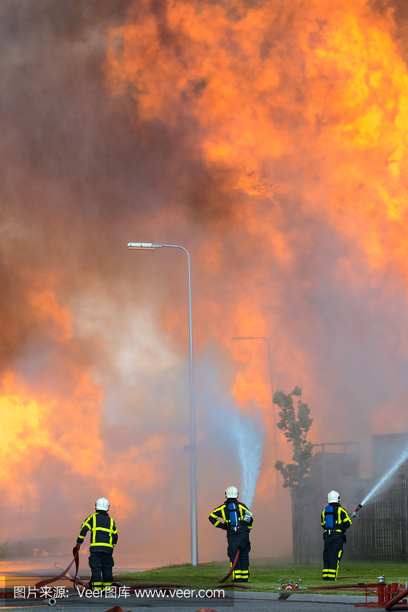 消防队,消防站,消防车,救火车