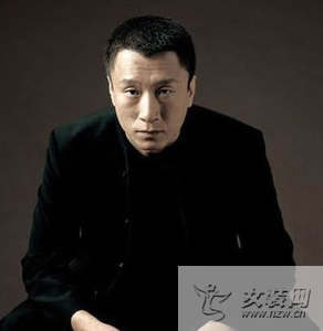 孙红雷征服拿枪图片
