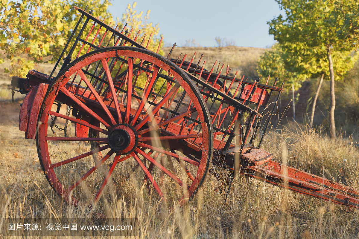 旧红色农场车附近Nuevalos;萨拉戈萨省阿拉贡