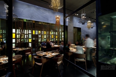 点击查看源网页