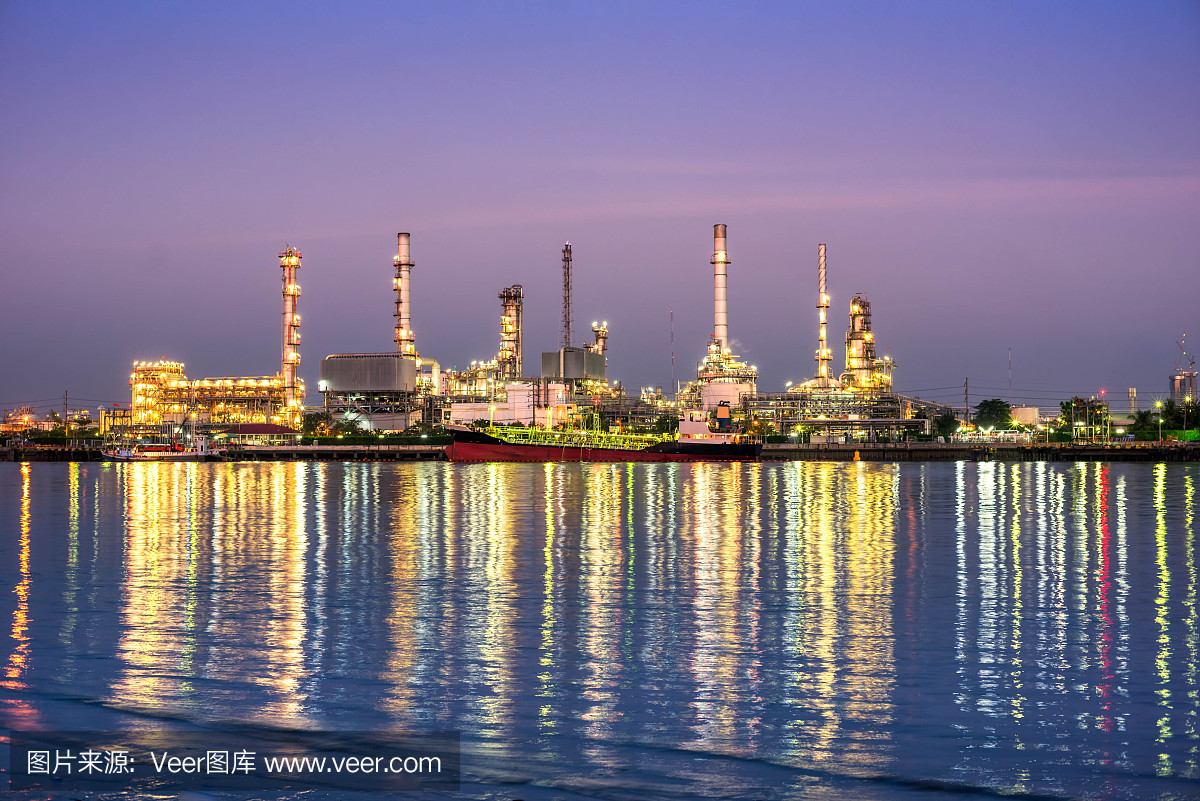 石油和天然气工业 - 日出炼油厂 - 工厂 - 石油化