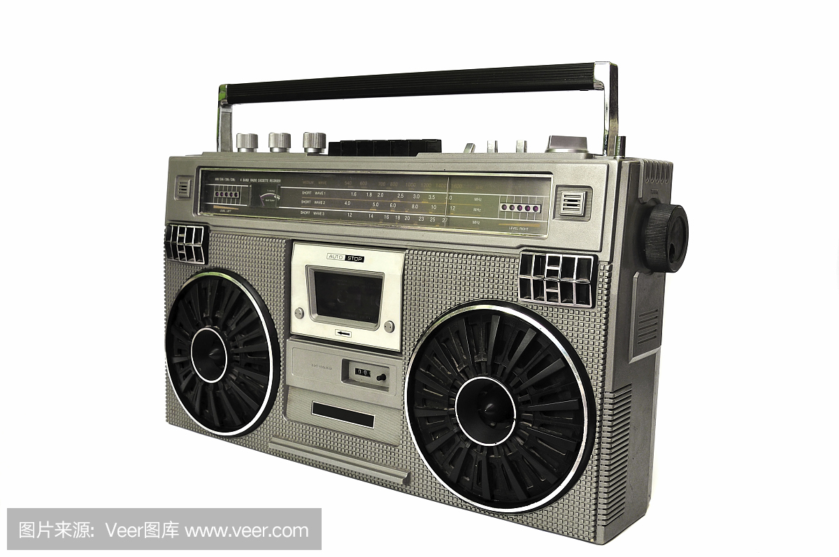 80年代的老式收音机，白色隔离