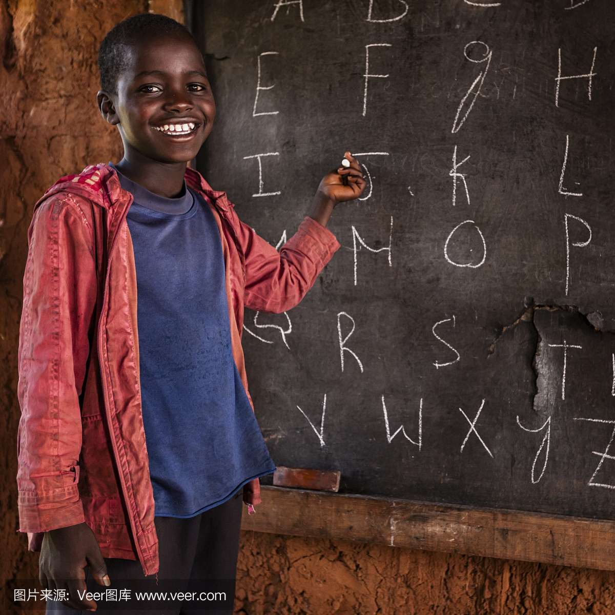 英语课上的非洲小男孩,埃塞俄比亚南部,东非