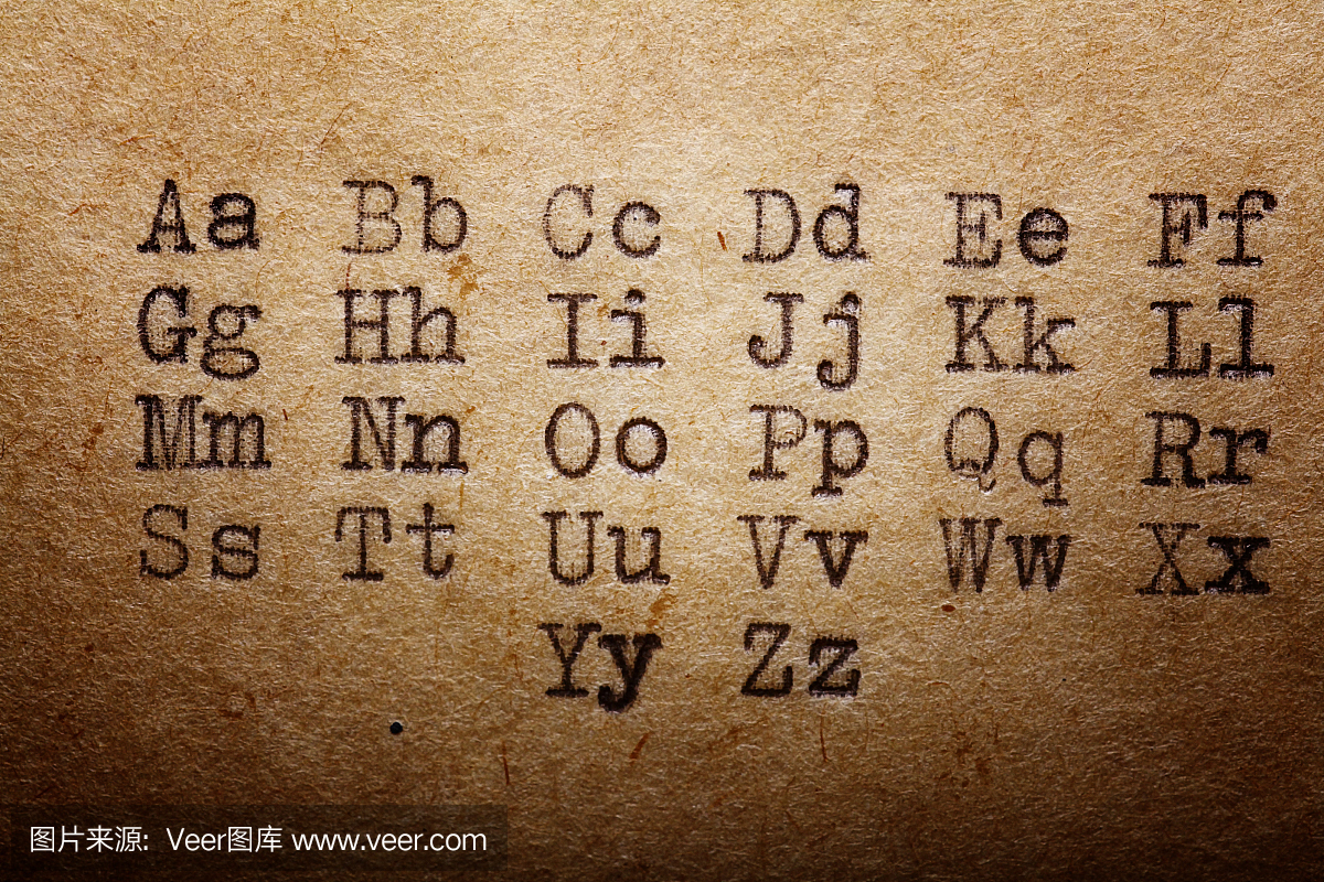 拉丁字母,字体印在老式打字机上