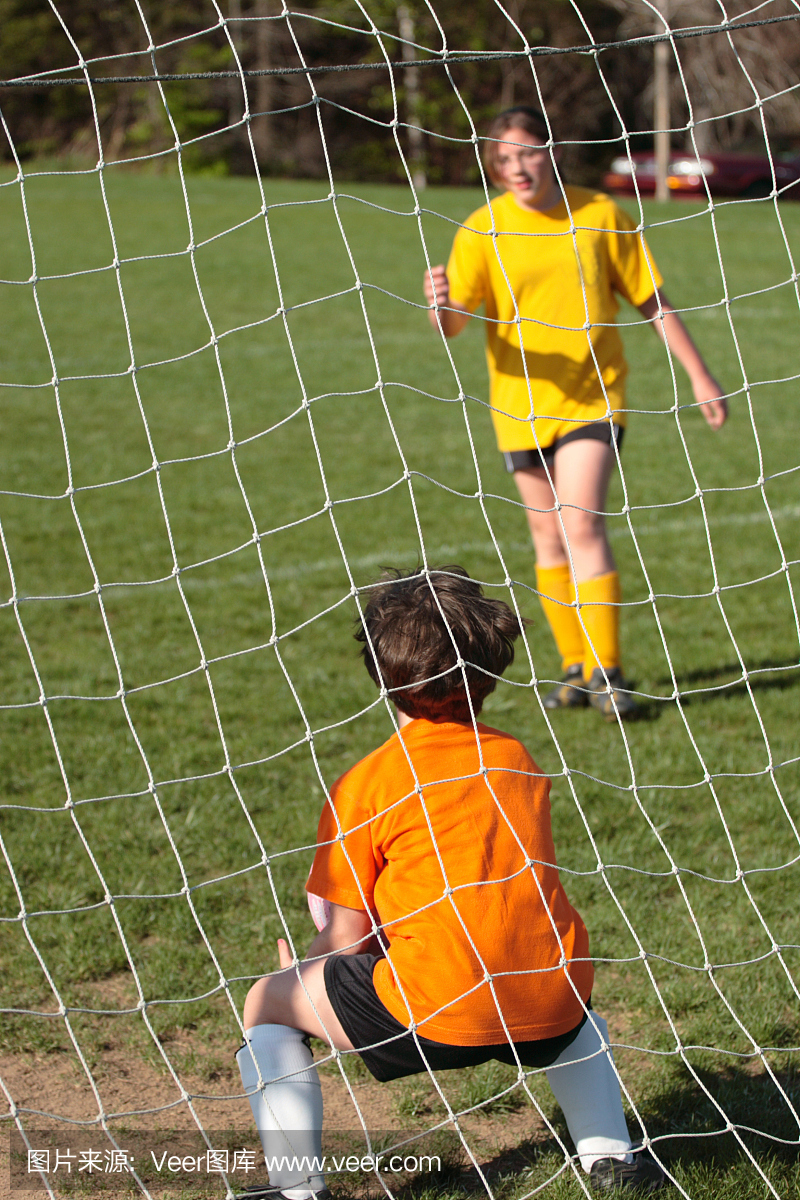 足球场上的女孩 - 守门员
