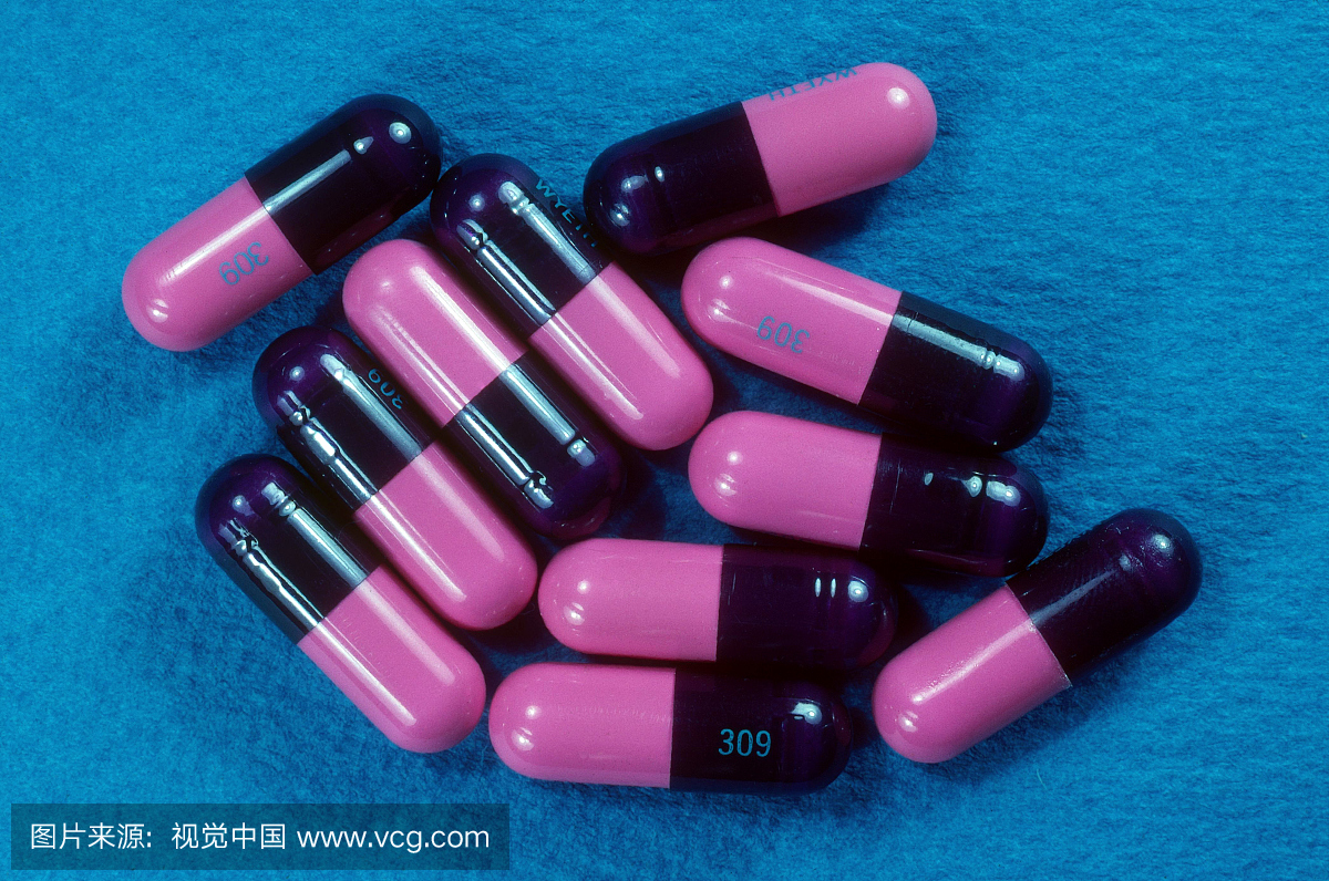 氨苄青霉素,一种β-内酰胺抗生素,500毫克的囊