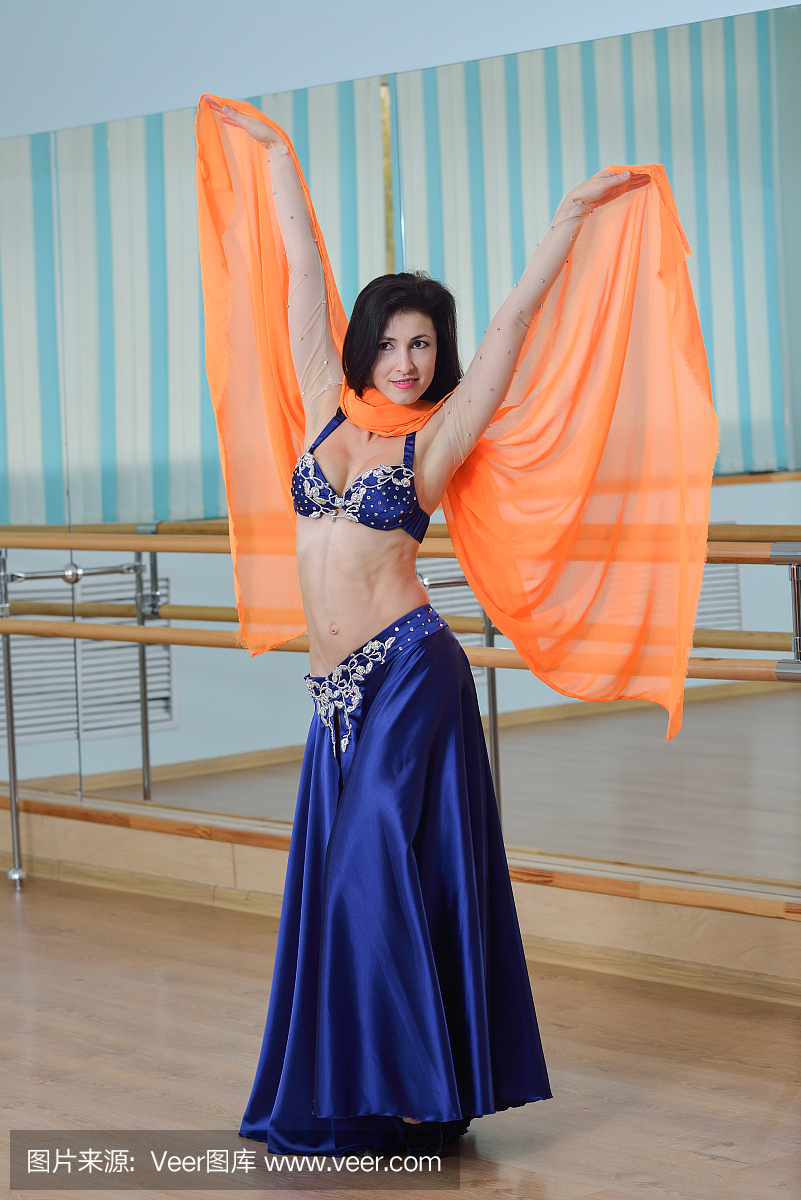 肚皮舞,肚皮舞蹈,性感肚皮舞,肚皮舞服饰