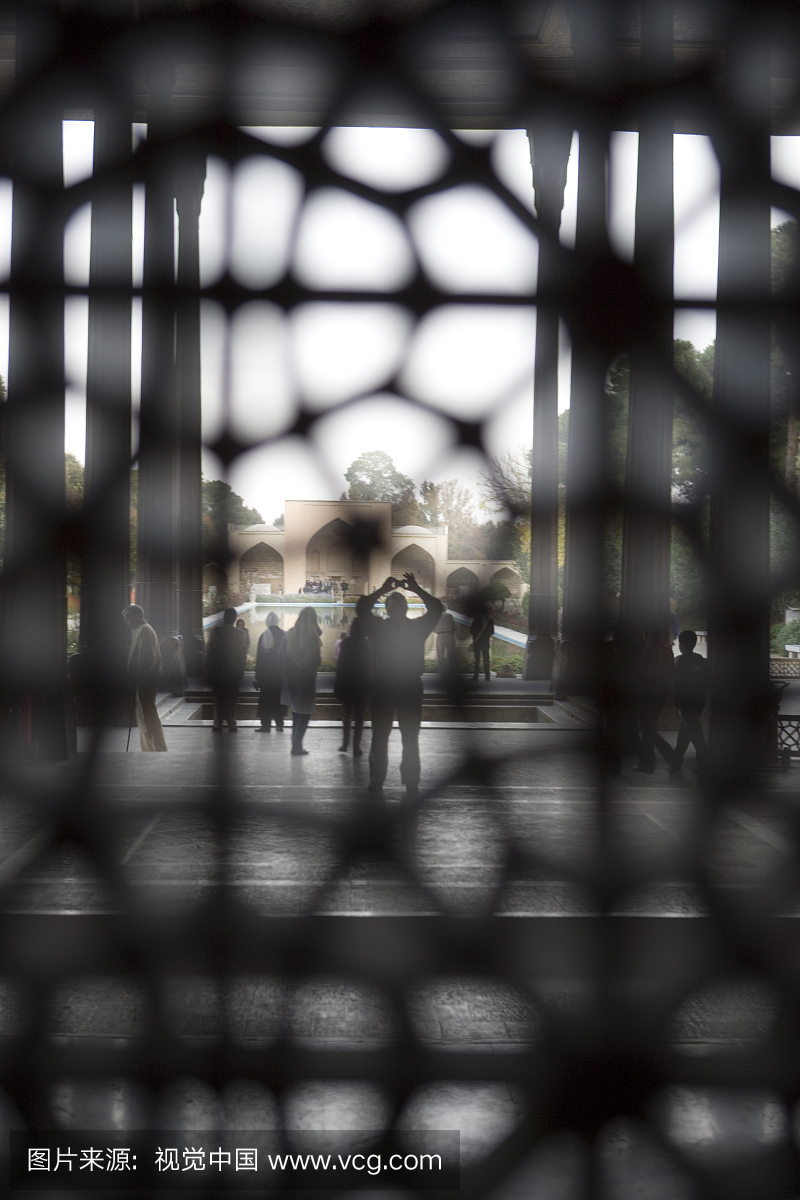 翻译窗口,Chehel Sotun博物馆。