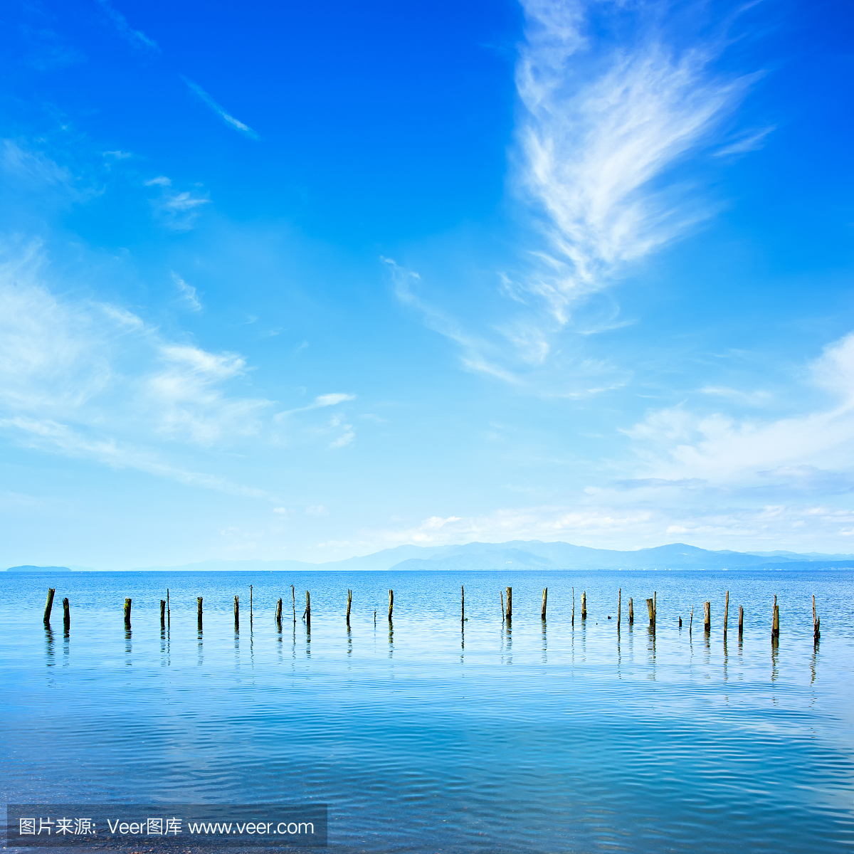 波兰人和水在海洋景观。长时间曝光