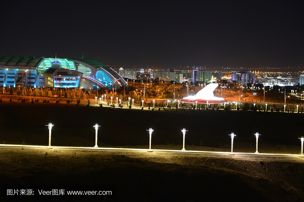 阿什伽巴特夜全景