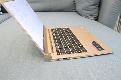 联想ideapad 710S 脱离了稚气,漂亮得不像出差 联想ideapad 710S 脱离了稚气,漂亮得不像出差