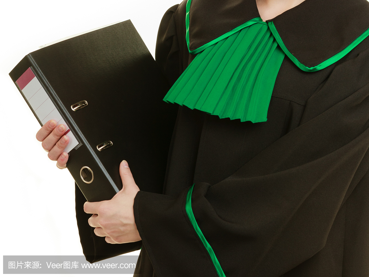 女人律师与文件夹或档案