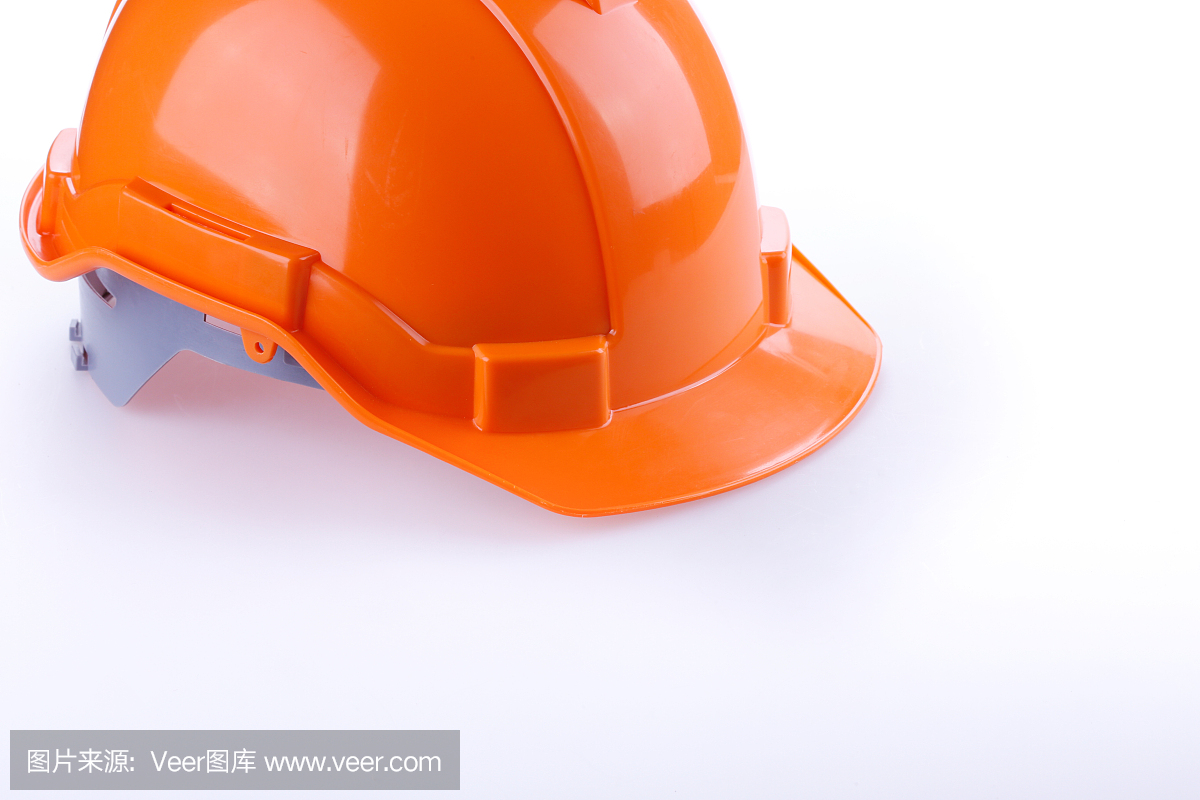 色安全头盔硬帽子,工具保护工人在建筑行业的
