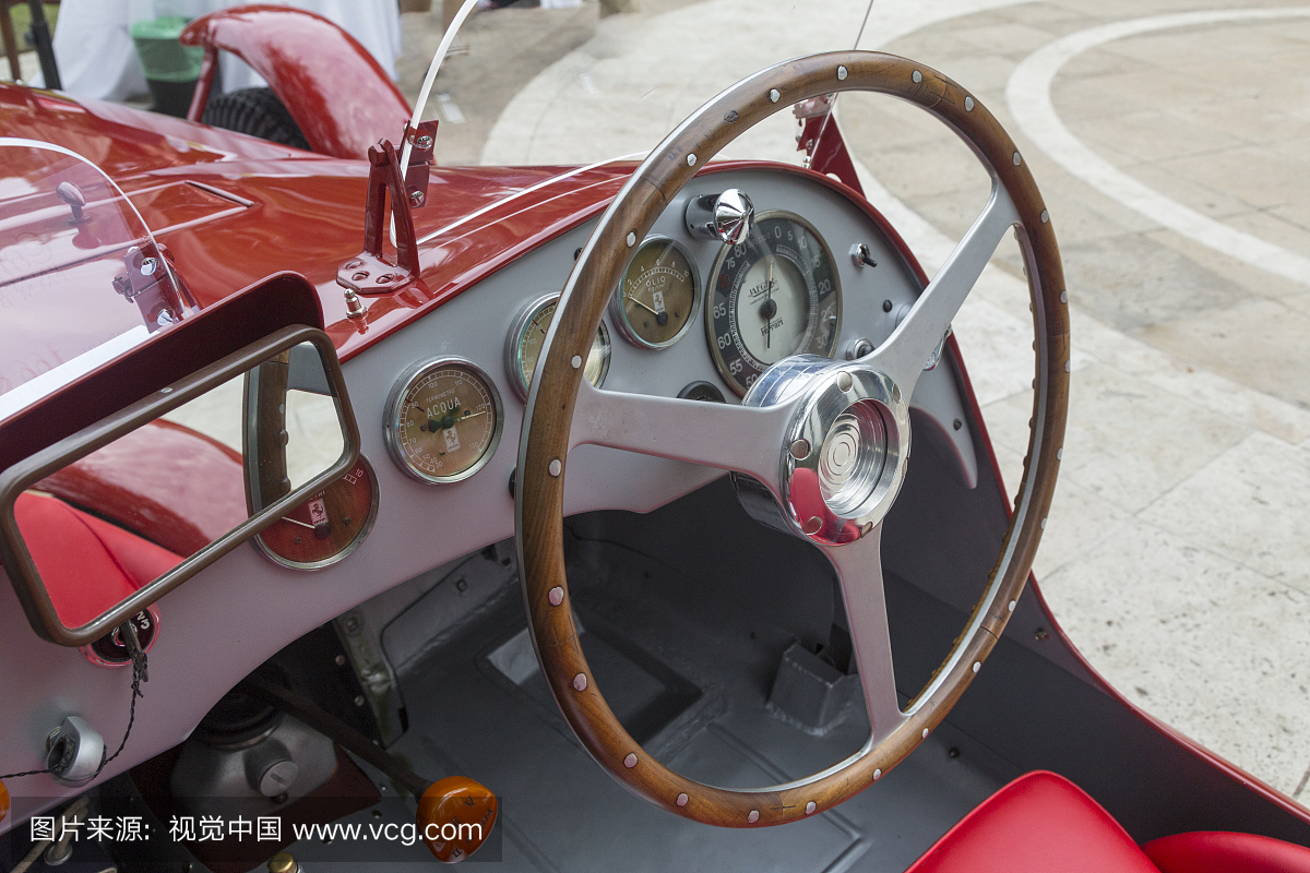 1941年的雪佛兰特别豪华车是雪佛兰的全新车