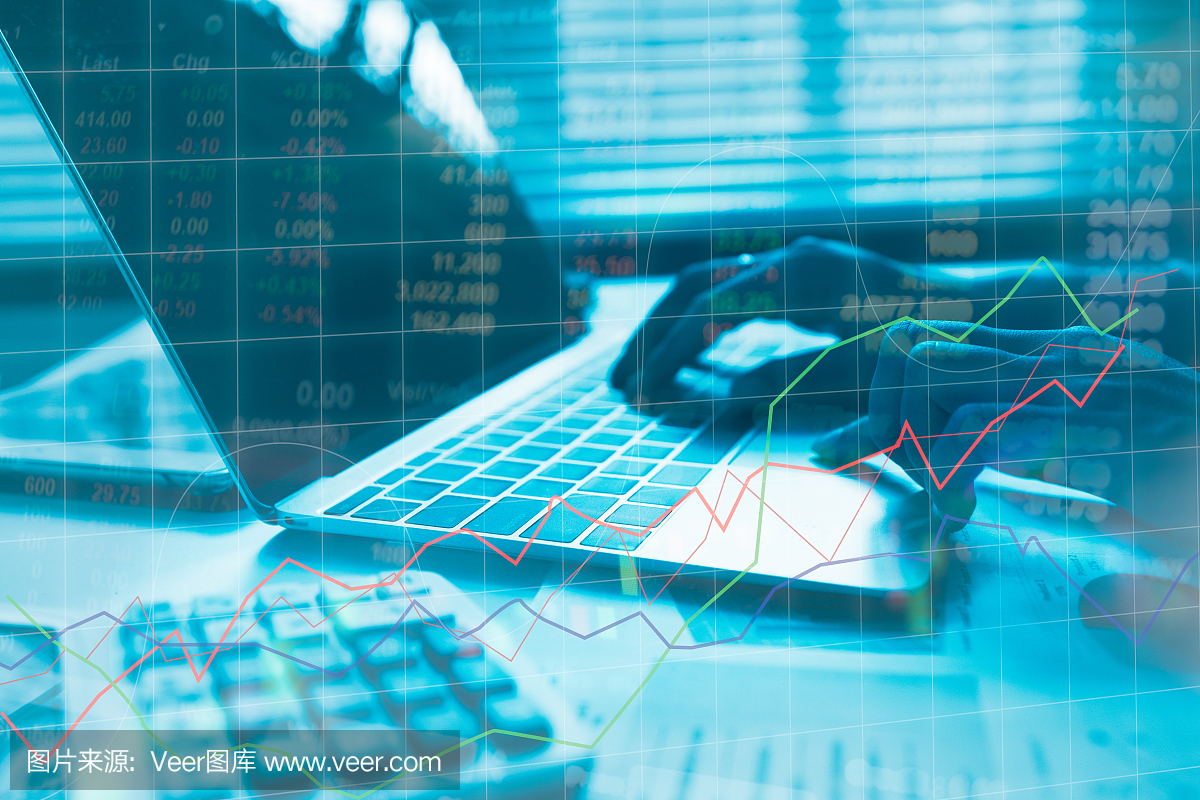 二次曝光商界人士在办公室工作。股票市场金融