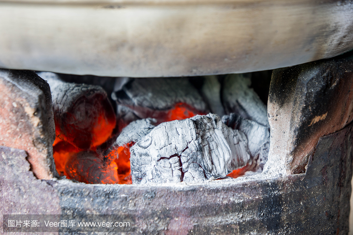 火盆,炭盆,炭火钵,炭火盆