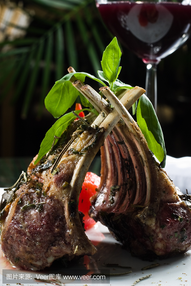 羊排,羊肋骨扒,法式烤羊排,羊排迷迭香