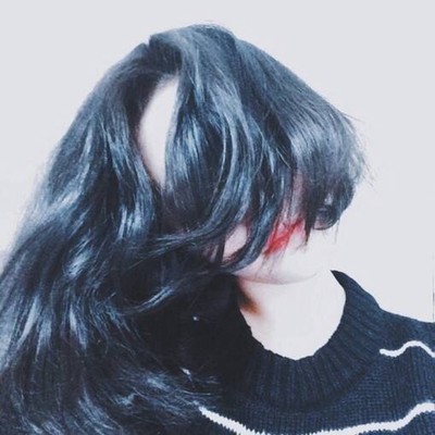 短发女生背影头像女生气质背影短发_短发女生背影简笔