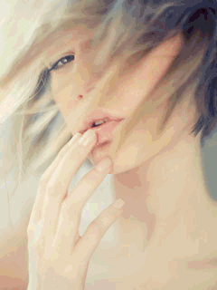 非主流美女动态壁纸