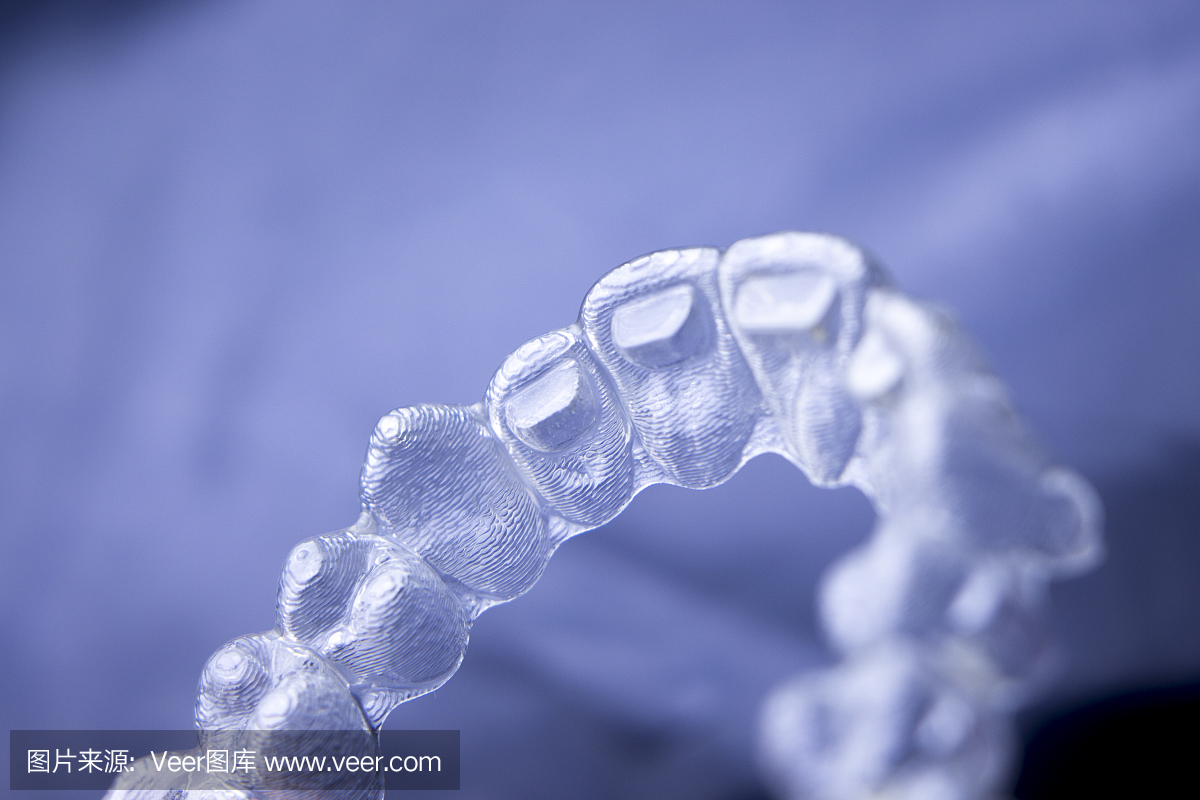 隐形矫治,透明牙套,隐形矫正,隐形牙箍